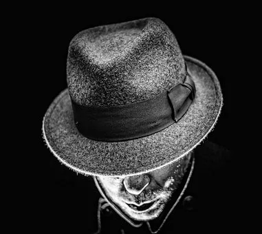 Le Cinéma Noir, Suspens, Homme