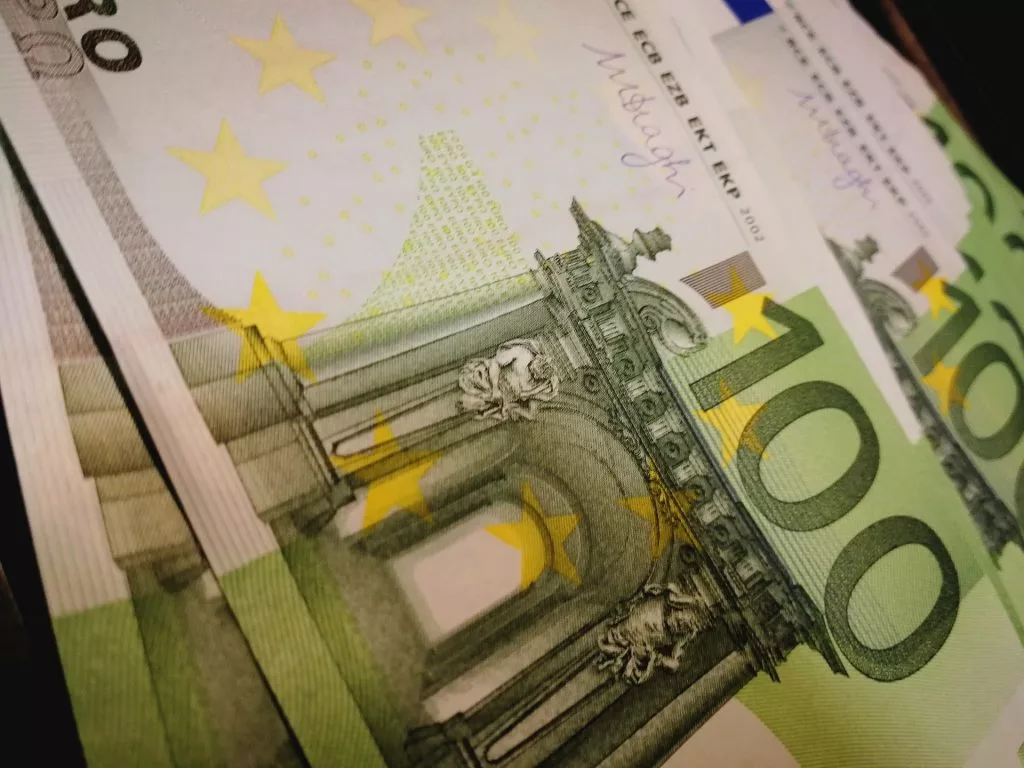 Prestation compensatoire - Révision - Détective privé